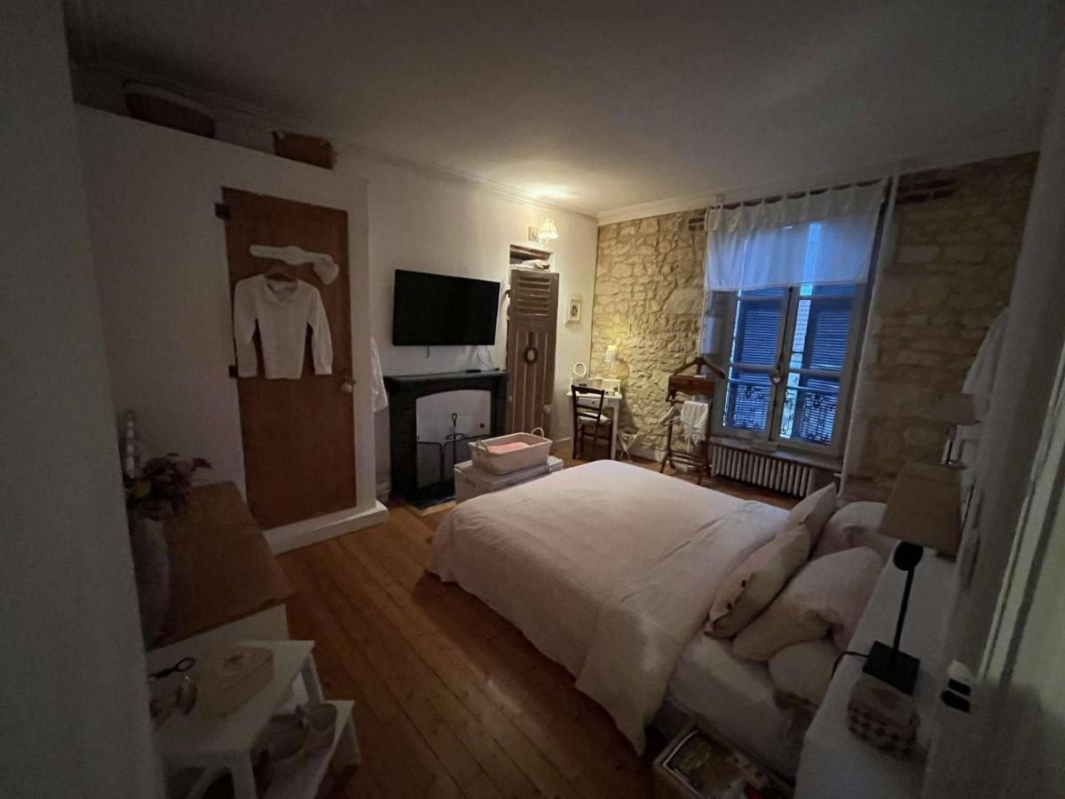 Chambres D'Hotes De Charme Sur Le Mans Exterior foto